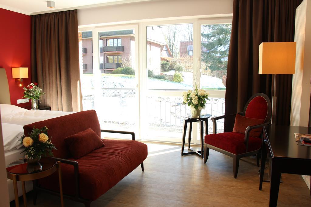 Gut Altona Hotel Dotlingen Room photo